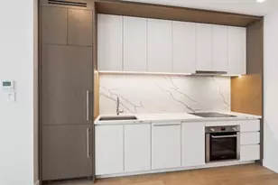 45-30 Pearson St, New York City, NY 11101 - Photo 5