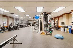 252 7th Ave, New York City, NY 10001 - Photo 19