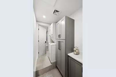 197 W Houston Street, New York City, NY 10014 - Photo 11