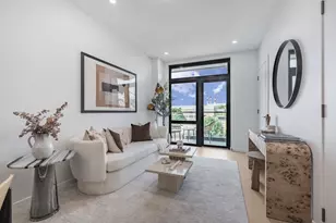 11-52 44th Dr, New York City, NY 11101 - Photo 1