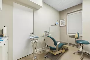 880 5th Ave, New York City, NY 10021 - Photo 5