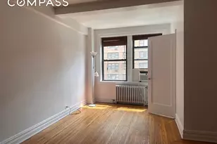 457 W 57th St, New York City, NY 10019 - Photo 5