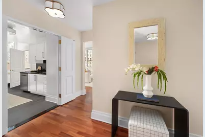 300 E 77th Street #10C, New York City, NY 10075 - Photo 7