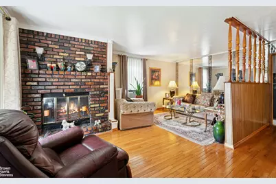 166-18 120th Avenue, New York City, NY 11434 - Photo 19