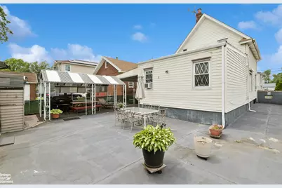 166-18 120th Avenue, New York City, NY 11434 - Photo 33
