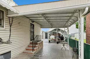 166-18 120th Ave, New York City, NY 11434 - Photo 15