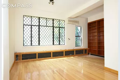 442 W 44th Street, New York City, NY 10036 - Photo 13