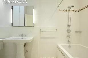 442 W 44th St, New York City, NY 10036 - Photo 7