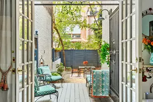 321 W 77th St, New York City, NY 10024 - Photo 11