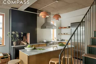 96 King St, New York City, NY 11231 - Photo 7