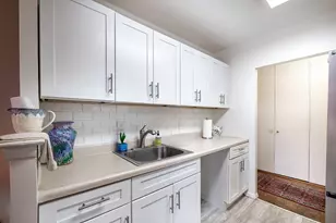 315 W 232nd St, New York City, NY 10463 - Photo 9