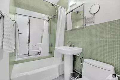 150 W 94th Street #4, New York City, NY 10025 - Photo 5