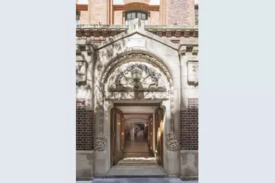 27 W 67th Street #8REW, New York City, NY 10023 - Photo 9