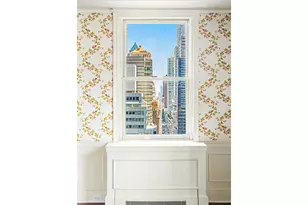 781 5th Ave, New York City, NY 10022 - Photo 11