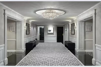 160 Central Park S #3401, New York City, NY 10019 - Photo 27