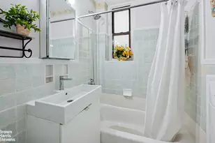 2962 Decatur Ave, New York City, NY 10458 - Photo 7