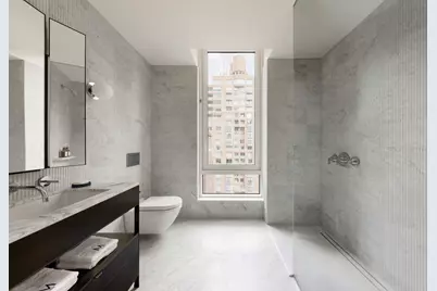 135 E 47th Street #24B, New York City, NY 10017 - Photo 7