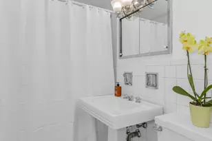 345 E 56th St, New York City, NY 10022 - Photo 7