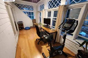 1023 Beverley Rd, New York City, NY 11218 - Photo 7