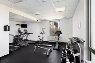 321 W 110th St, New York City, NY 10026 - Photo 15