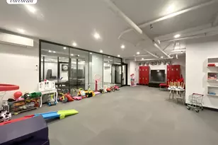 24-75 38th St, New York City, NY 11103 - Photo 13