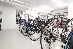 24-75 38th St, New York City, NY 11103 - Photo 15