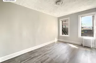 24-75 38th St, New York City, NY 11103 - Photo 3