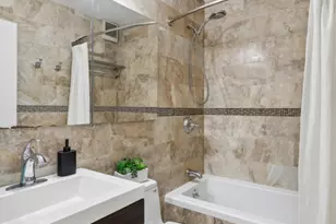 61 W 62nd St, New York City, NY 10023 - Photo 11