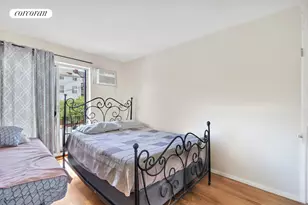 11-46 Welling Ct, New York City, NY 11102 - Photo 5