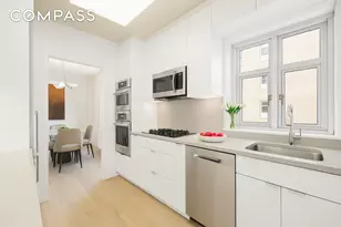 20 E 9th St, New York City, NY 10003 - Photo 7