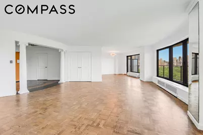200 Central Park S #14B, New York City, NY 10019 - Photo 7