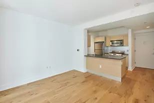 350 W 42nd St, New York City, NY 10036 - Photo 7