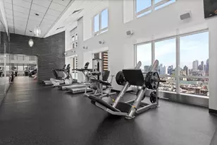 350 W 42nd St, New York City, NY 10036 - Photo 23