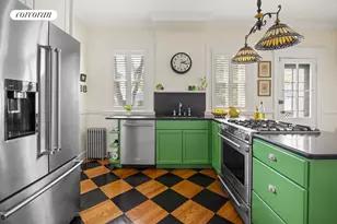 500 E 18th St, New York City, NY 11226 - Photo 13