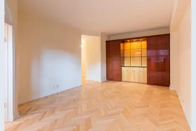 205 E 63rd Street #12C, New York City, NY 10065 - Photo 5