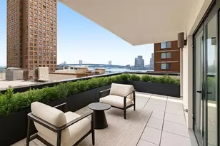 427 E 90th St, New York City, NY 10128 - Photo 9