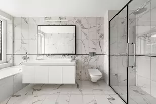 427 E 90th St, New York City, NY 10128 - Photo 27