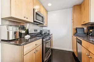 4-74 48th Ave, New York City, NY 11109 - Photo 5