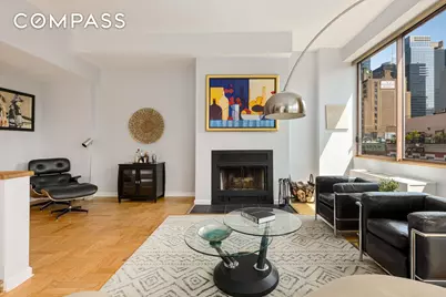 393 W 49th Street #5C, New York City, NY 10019 - Photo 5