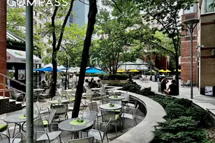 393 W 49th St, New York City, NY 10019 - Photo 19