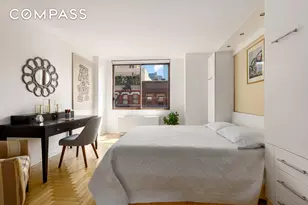 393 W 49th St, New York City, NY 10019 - Photo 13