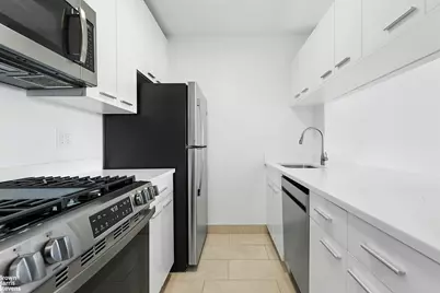 500 W 43rd Street #15J, New York, NY 10036 - Photo 3