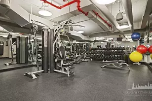 222 E 39th St, New York City, NY 10016 - Photo 9