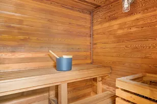 595 Main St, New York, NY 10044 - Photo 11