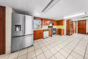 141-37 11th Ave, Whitestone, NY 11357 - Photo 15