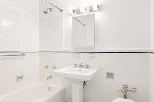 433 E 51st St, New York City, NY 10022 - Photo 7