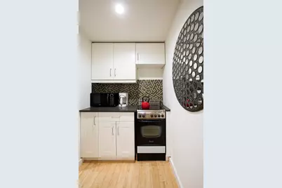150 W 51st Street #1623, New York City, NY 10019 - Photo 9