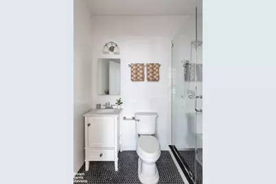1148 Sterling Place, New York City, NY 11213 - Photo 23