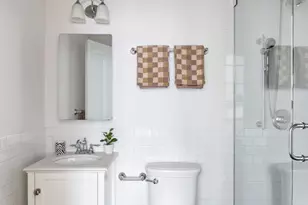 1148 Sterling Pl, New York City, NY 11213 - Photo 15