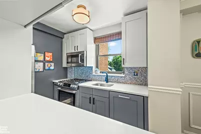 3103 Fairfield Avenue #4A, New York City, NY 10463 - Photo 5